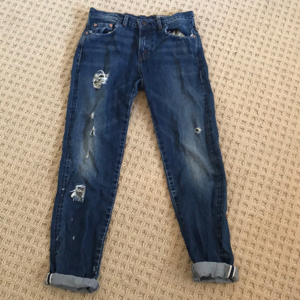 Distressed Levi Jeans